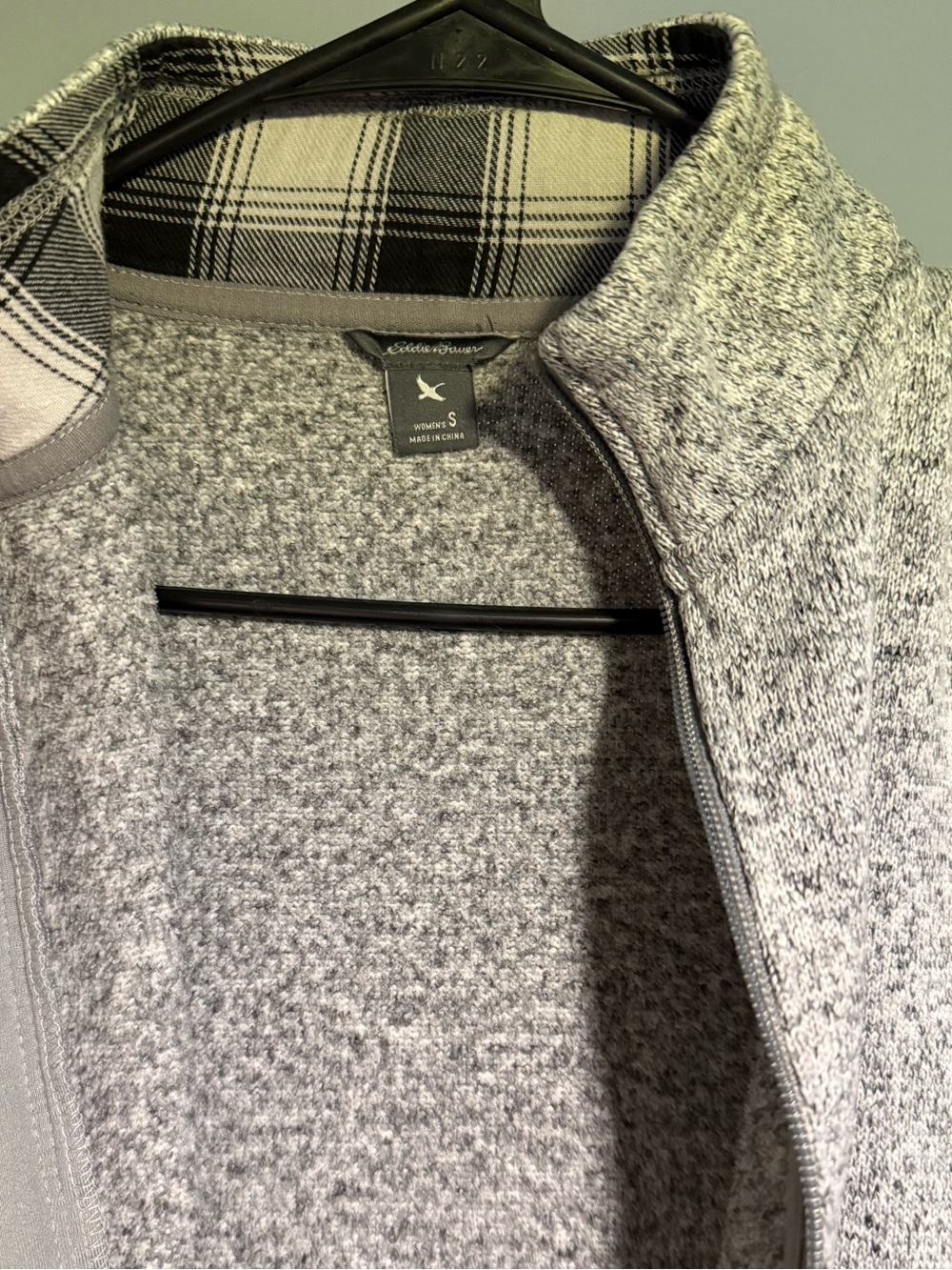 Eddie Bauer Womens Gray Full-Zip Fleece Jacket - Picture 4 of 4